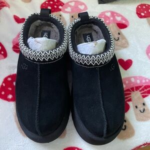UGG tazz slippers